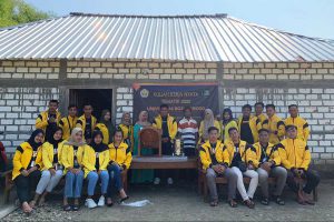 Efisiensi Produksi UMKM: Fasilitasi Alat Tepat Guna Kepada UMKM Dampingan KKN-T Kelompok 11 Universitas Bojonegoro