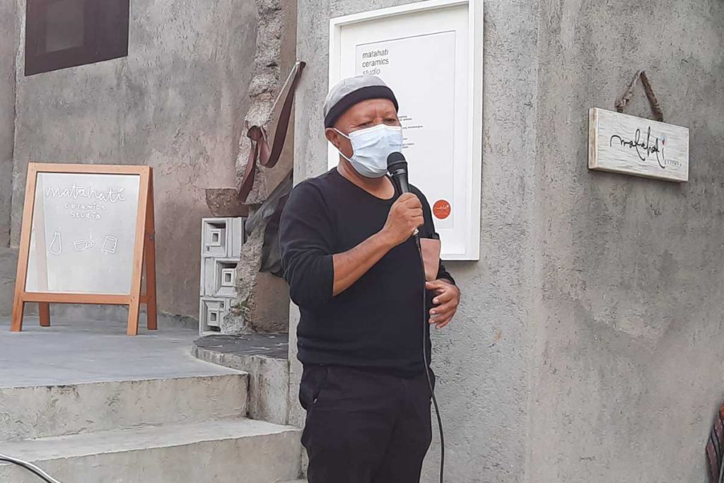 Founder MataHati Ceramics, Muchlis Arif. (dik) - Studio MataHati Ceramics Galeri Keramik Berseni Tinggi di Batu