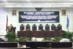 Juru Bicara Badan Anggaran, saat menyampaikan hasil pembahasan terhadap pelaksanaan APBD 2021. (ist) - Banggar DPRD Kota Malang Berikan 17 Rekomendasi Terhadap Pelaksanaan APBD 2021