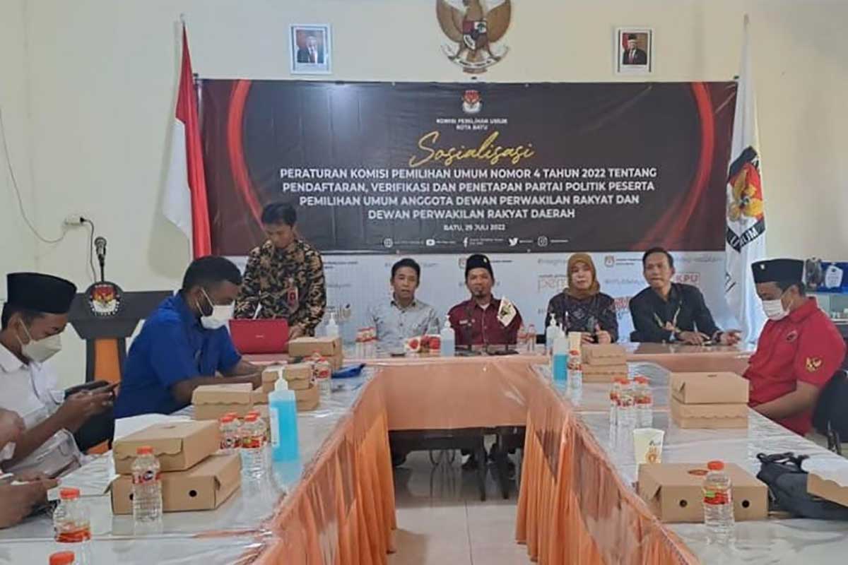 Kegiatan sosialisasi di KPU Kota Batu. (ist) - Sembilan Parpol di Batu Lolos Parliamentery Threshold
