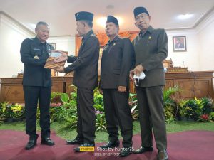 ketua dprd tulungagung marsono s.sos wakil bupati tulungagung h. gatut sunu wibowose