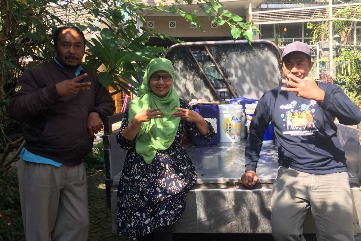Koordinator Relawan EE Kota Batu. (ist) - Bisa Sembuhkan Luka PMK, Eco Enzym Jadi Buruan Peternak