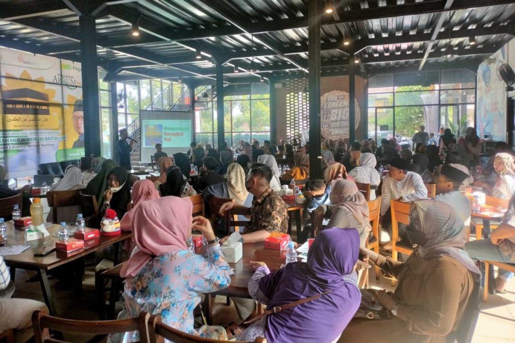 ANTUSIAS: Para peserta dengan antusias mengikuti acara Literasi Keuangan Syariah yang dilaksanakan oleh PT Pegadaian Area Malang - PT Pegadaian Area Malang Gelar Kegiatan Literasi Keuangan Syari’ah