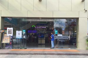 Pintu masuk Lippo Plaza Batu. (dik) - Pekan ini, Lippo Plaza Batu Bakal Adakan Vaksin Booster