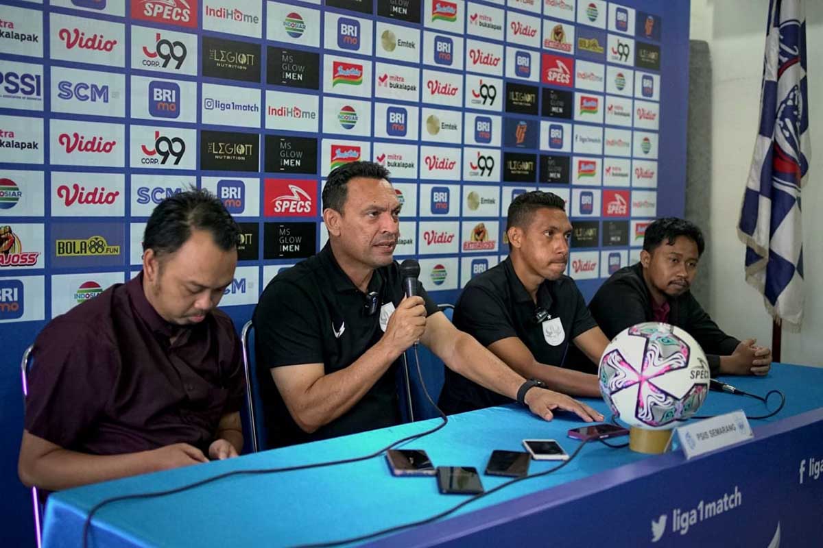 Presscon Arema FC, persiapan lawan PSSI Semarang. (ist) - Singo Edan Bakal Berikan Permainan Terbaik Jamu Laskar Mahesa Jenar