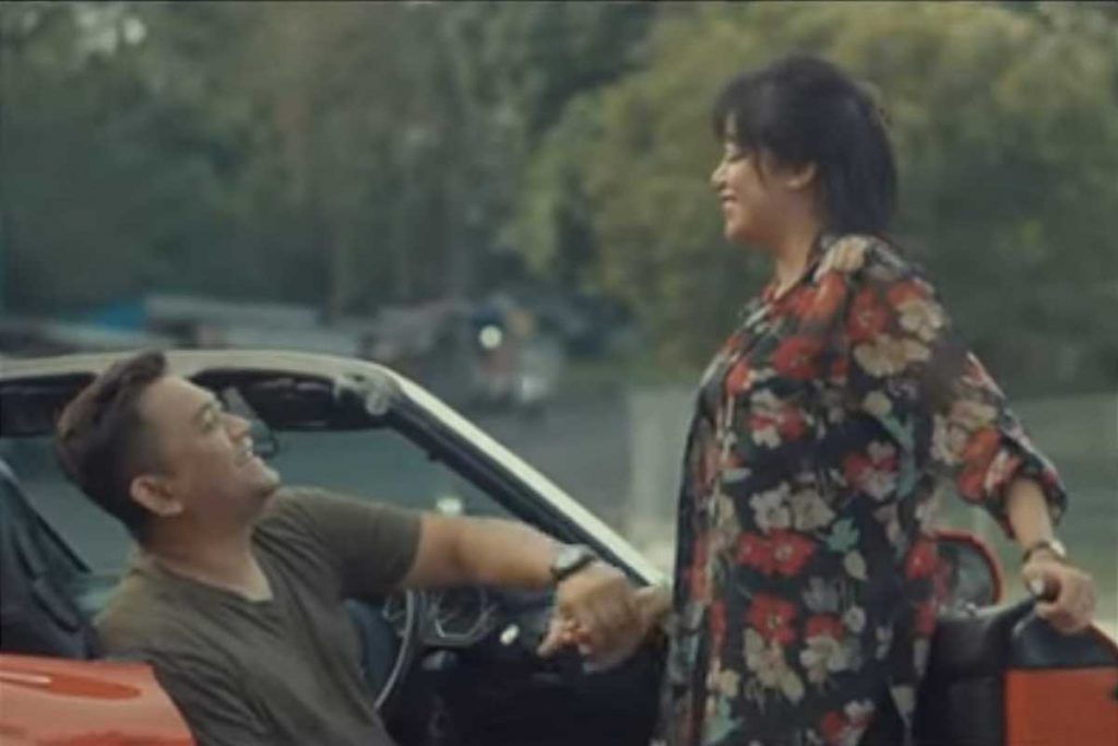 Sekuel video klip Yofi Syahputri dan Harvi. (ist) - Orbitkan Yofi Syahputri, Ebes Inep Luncurkan Lagu 'Bendungan Karangkates'