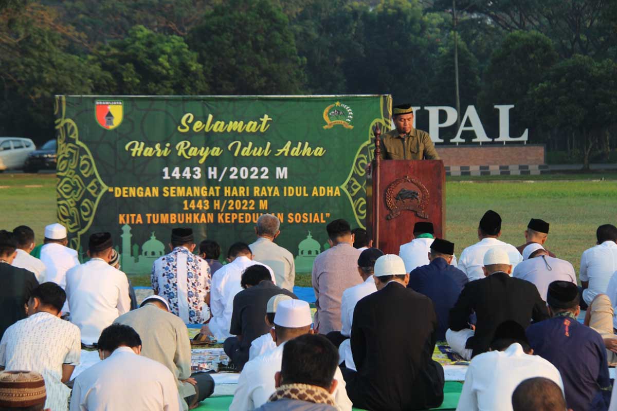 Suasana salat Iduladha 1443 H/2022 M di lapangan Parade Brawijaya Rampal. (ist) - Ribuan Jemaah Salat Iduladha Membludak di Lapangan Rampal