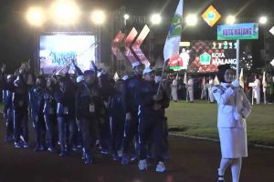 Tangkapan layar, Kontingen Kota Malang saat upacara penutupan Porprov Jatim 2022. (bim) - Kota Malang Runner-Up di Porprov Jatim VII 2022