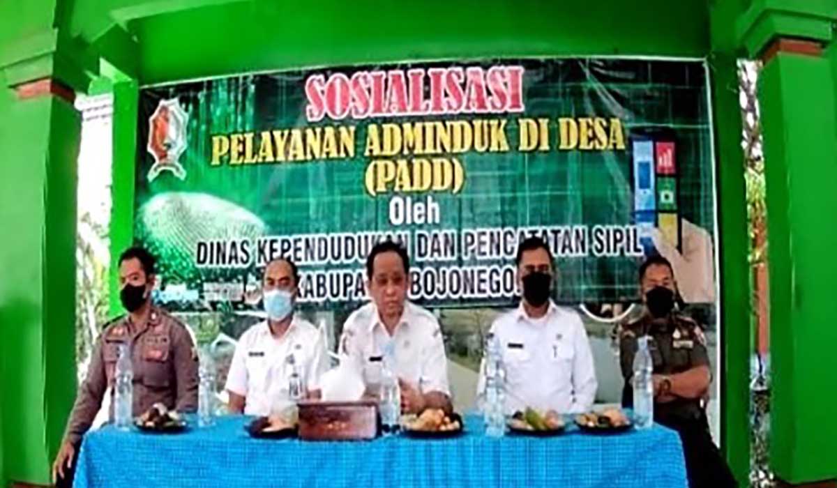 Urus Adminduk Cukup di Desa, Dinas Dukcapil Bojonegoro Kenalkan Inovasi Panah Srikandi