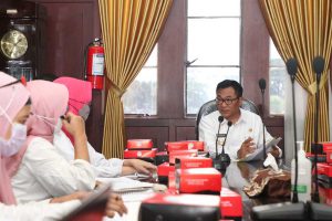 Wakil Wali Kota Malang, Ir Sofyan Edi Jarwoko, saat memberikan arahan mengenai pencegahan stunting di lingkungan Pemkot Malang. (ist) - Wakil Wali Kota Malang: Perlu Kolaborasi Antar Pihak dalam Pencegahan Stunting