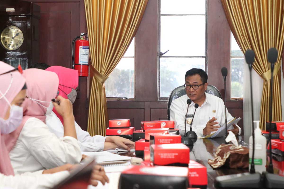 Wakil Wali Kota Malang, Ir Sofyan Edi Jarwoko, saat memberikan arahan mengenai pencegahan stunting di lingkungan Pemkot Malang. (ist) - Wakil Wali Kota Malang: Perlu Kolaborasi Antar Pihak dalam Pencegahan Stunting