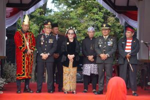 bupati anna hut ri