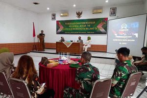 Dandim 0833 membuka pembinaan dan pemberdayaan Keluarga Besar TNI. (ist) - Kodim 0833 Gelar Pembinaan dan Pemberdayaan Keluarga Besar TNI