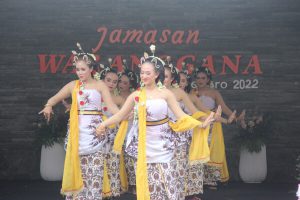 disbudpar bojonegoro gelar jamasan waranggana