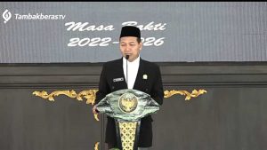 Faizun Amir saat sambutan. (ful) - Tongkat Estafet Kepemimpinan IKABU Dipegang Faizun Amir