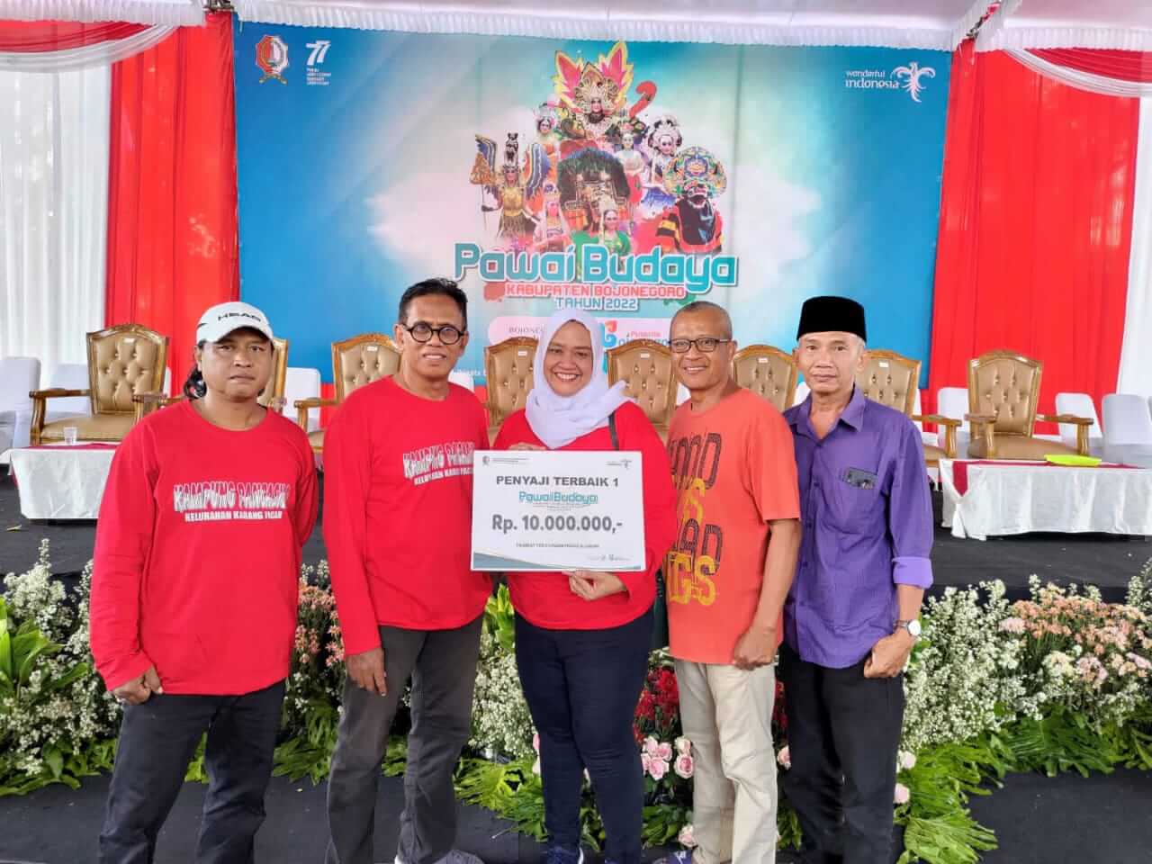 kelurahan karangpacar penyaji terbaik pawai budaya bojonegoro