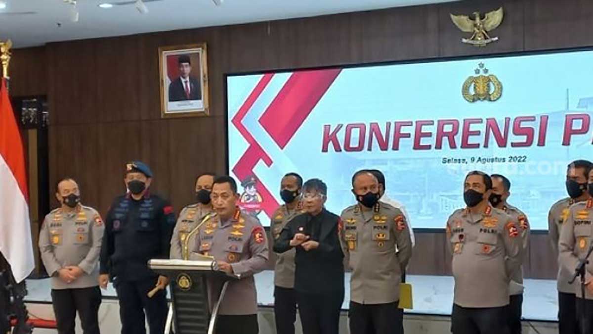 Konferensi pers Kapolri Jenderal Pol. Listyo Sigit Prabowo. (ist) - Kapolri Mutasi 24 Polisi Langgar Kode Etik Terkait Kasus Pembunuhan Brigadir J