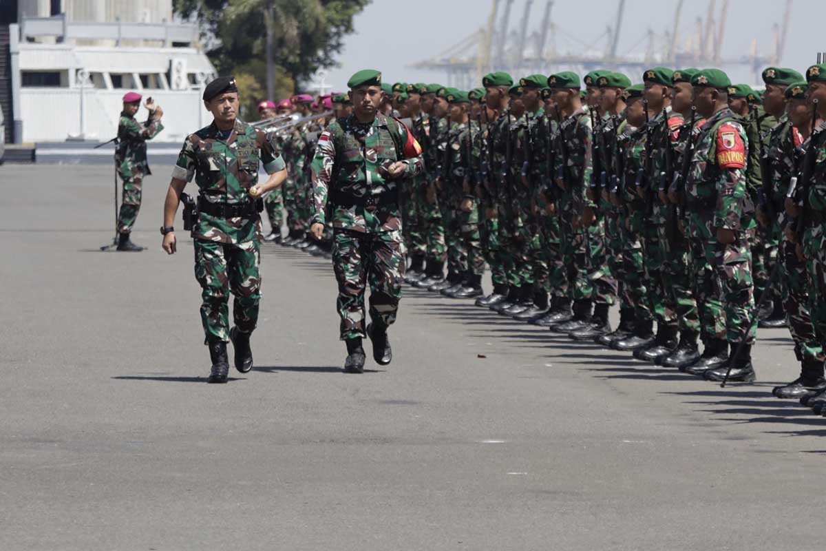 Pangdam V/Brawijaya Pimpin Upacara Pemberangkatan Satgas Yonif 511/DY
