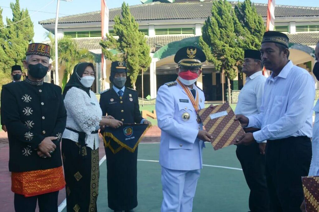 pemberian remisi kepada perwakilan wbp lapas kelas i malang