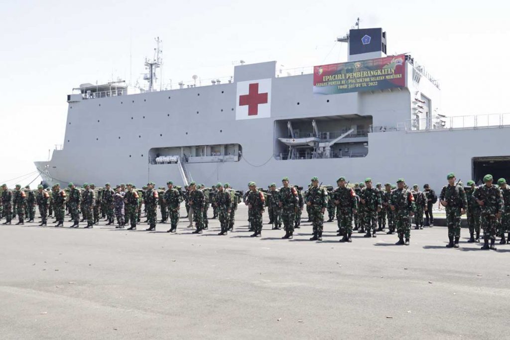 Pengamanan Wilayah Perbatasan RI-PNG Sektor Selatan Merauke Tahun 2022-2023 - Pangdam V/Brawijaya Pimpin Upacara Pemberangkatan Satgas Yonif 511/DY
