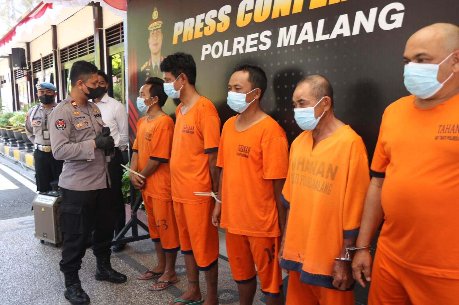 polres malang ungkap kasus perjudian online
