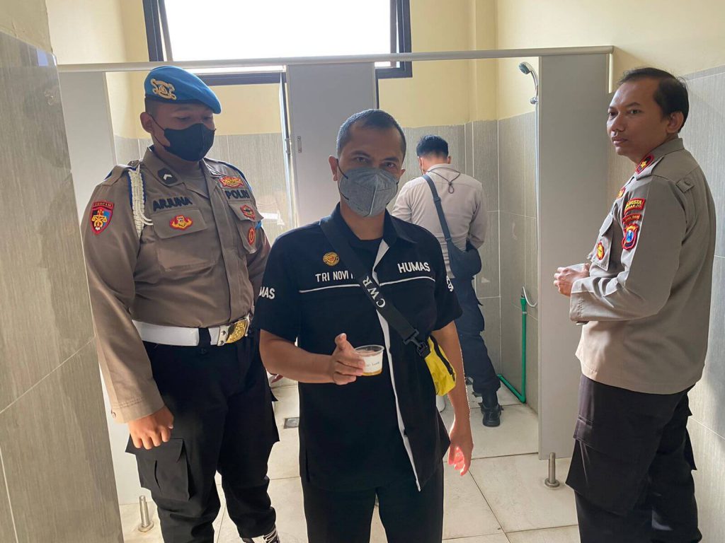 tes urine jajaran polresta sidoarjo 1
