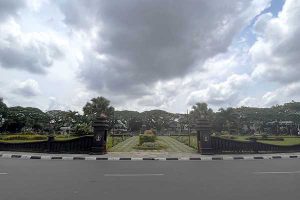 Alun-Alun Tugu Malang direncanakan akan dilakukan revitalisasi untuk pembangunan pedestrian. (bim) - Rencana Revitalisasi Alun-Alun Tugu Malang Masih Abu-Abu