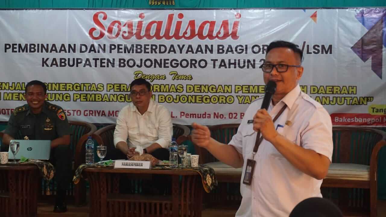 bakesbangpol bojonegoro menggelar sosialisasi pembinaan pemberdayaan bagi organisasi kemasyarakatan