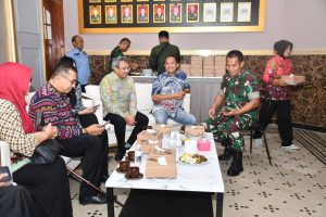 danrem 083 bdj gelar silaturahmi denga insan media