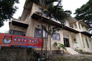 Gedung KPU Batu, di Jalan Sultan Agung Batu. (ist) - Kebutuhan Gudang untuk KPU Batu Sudah Ada Titik Terang