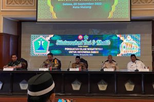 jajaran forkopimda kota malang bersama dai dan khatib se kota malang saat forum silaturahmi.
