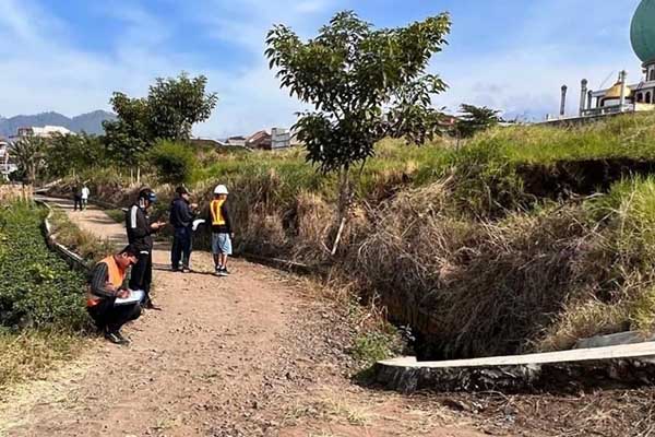 Jalur Sisir Pandanrejo yang segera dikebut pembangunannya. (ist) - Jalan Tembus Sisir Temas Pandanrejo Mulai Dikebut