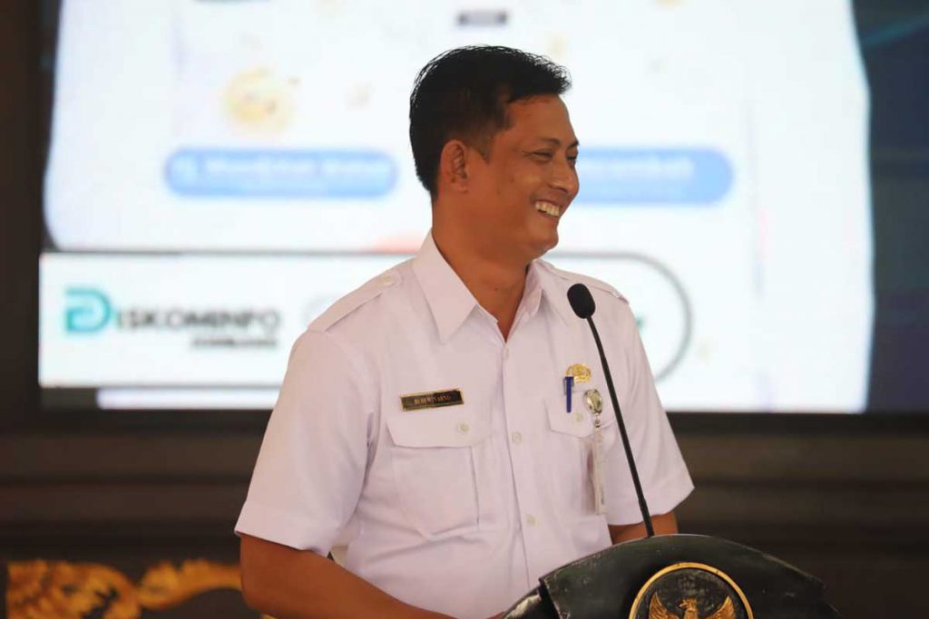 Kadis Kominfo Kabupaten Jombang. (ful) - Bupati Ajak Kopilaborasi Pegiat Medsos Menunjang Publikasi Potensi Kabupaten Jombang
