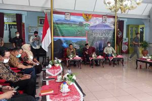 Mediasi pihak pemilik tanah dengan Pemerintah Kabupaten Malang. (ist) - Belum Menemukan Titik Terang, Pemilik Tanah yang Akses Jalan Ditutup Mengadu ke Bupati Malang