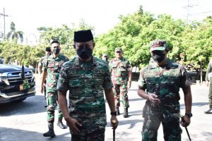 pangdam v brawijaya melaksanakan kunjungan ke ponpes progresif bumi sholawat