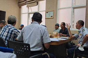 Pertemuan antara Dishub, APMPU dan Organda. (dik) - Tarif Angkot Batu Bakal Menyesuaikan Trayek dan Kebutuhan BBM