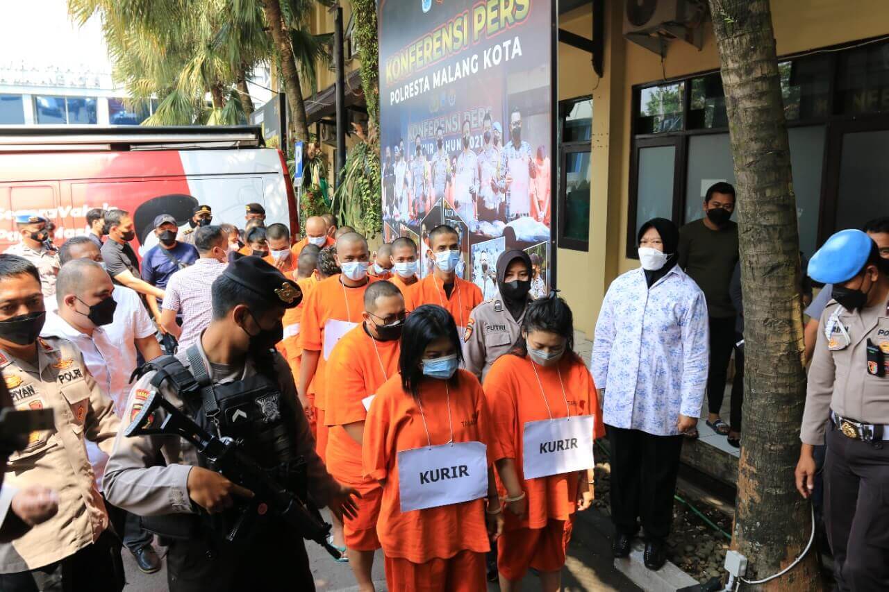 polresta malang kota ungkap hasil operasi tuna narkoba
