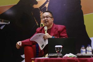 Prof Rhenald Kasali memotivasi Maba di Pesmaba 2022 UMM. (bim) - Motivasi Maba UMM, Rhenald Kasali: Hadapi Tantangan, Jangan Terpengaruh Toxic Word