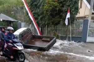 Tangkapan layar, peristiwa kebocoran pipa PDAM milik Perumda Tugu Tirta di Pulungdowo, Tumpang. (bim) - Dewan Soroti Kinerja PDAM Kota Malang Belum Maksimal