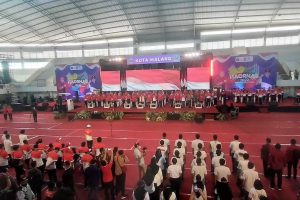 upacara puncak hari olahraga nasinal ke 39 di gor kenarok. ws6 1