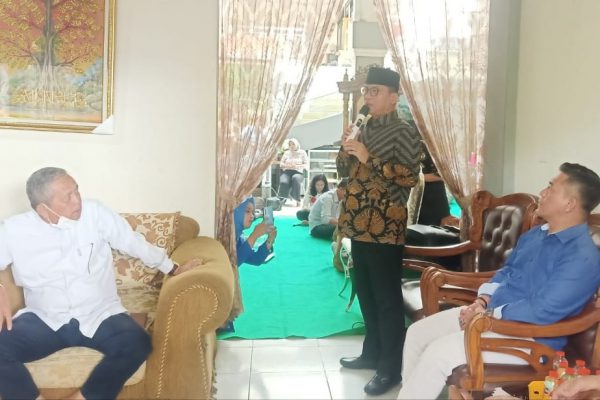 wakil ketua mpr ri h yandri susanto menyampaikan amanah