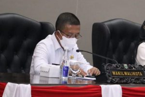 wakil wali kota batu punjul santoso yang juga ketua pmi kota batu