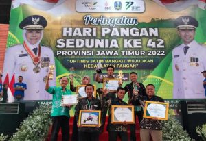 bojonegoro raih 8 penghargaan tingkat provinsi jawa timur