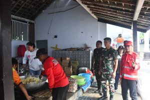 danrem 083 bdj tinjau langsung posko gulbencal dan dapur umum