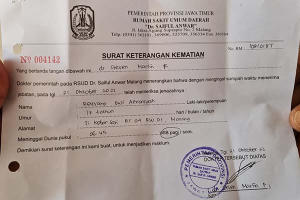 Surat keterangan kematian almarhum Reyvano Dwi Afriansyah. (ist) - Korban Meninggal Dunia Tragedi Kanjuruhan Bertambah Lagi, Jadi 134