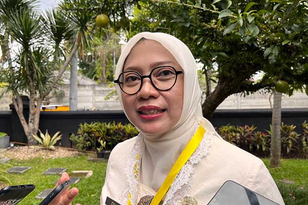 Kabid Kebudayaan Disdikbud Kota Malang, Dian Kuntari, saat menjawab pertanyaan awak media. (bim) - Wawali Ajak Pelajar Perkuat Karakter Budaya dalam Museum Festival Vaganza 2022