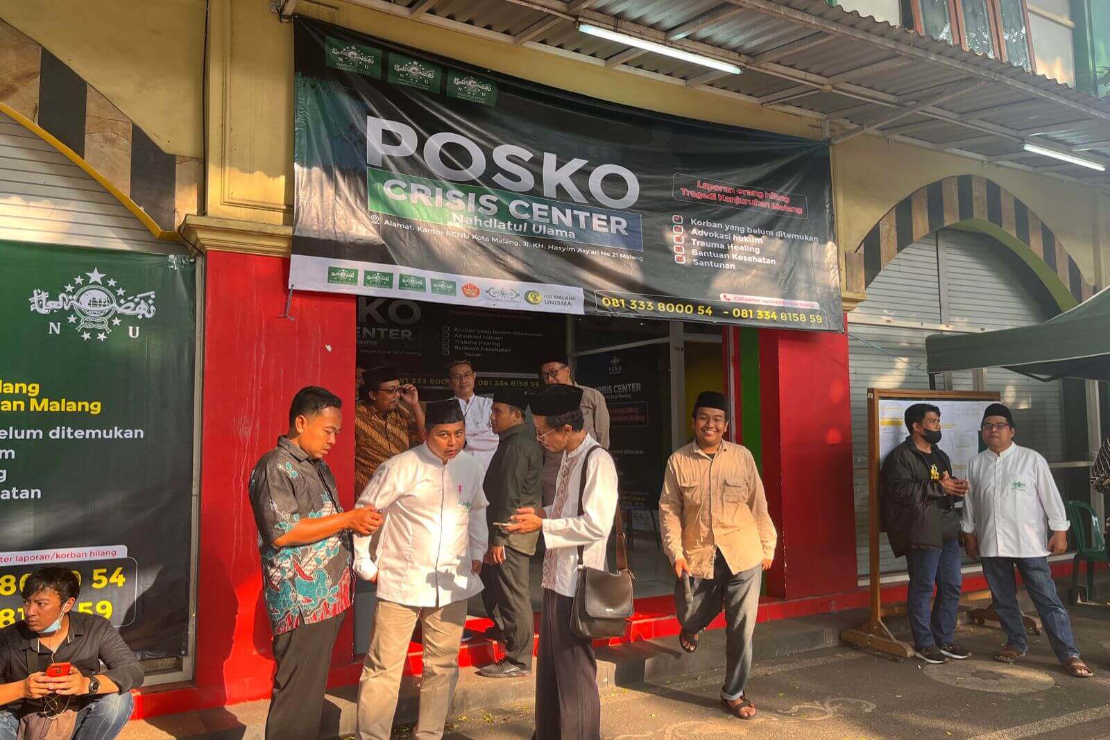 ketum pbnu gus yahya saat memberikan sambutan di kantor pcnu kota malang. ok