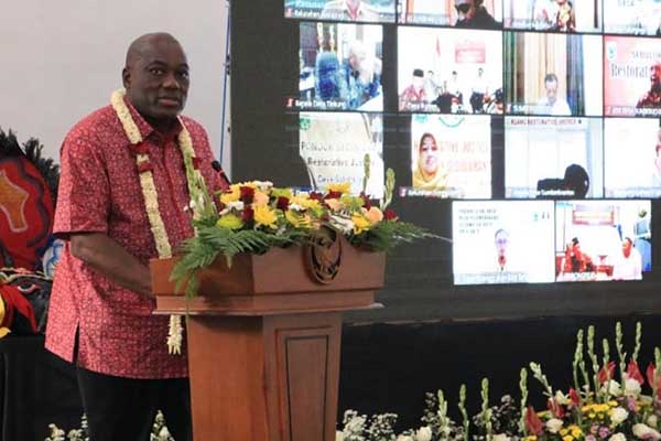 Manajer UNODC, Mr. Collie F. Brown. (ist) - Badan PBB UNODC, Apresiasi Rumah Restorative Justice Kejari Batu