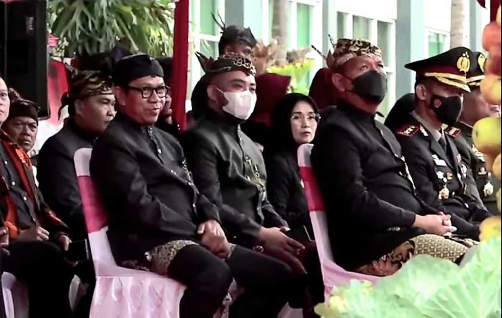 Pimpinan DPRD Kota Batu dan Forkopimda yang turut hadir. (ist) -