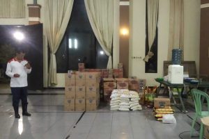stok bahan makanna untuk para korban banjir